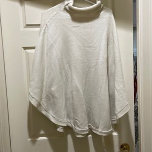 Lole knitted cape (one sz)